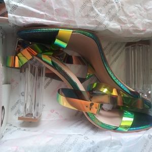 New in box Cape Robbin Mercy Mermaid size 10 shoes